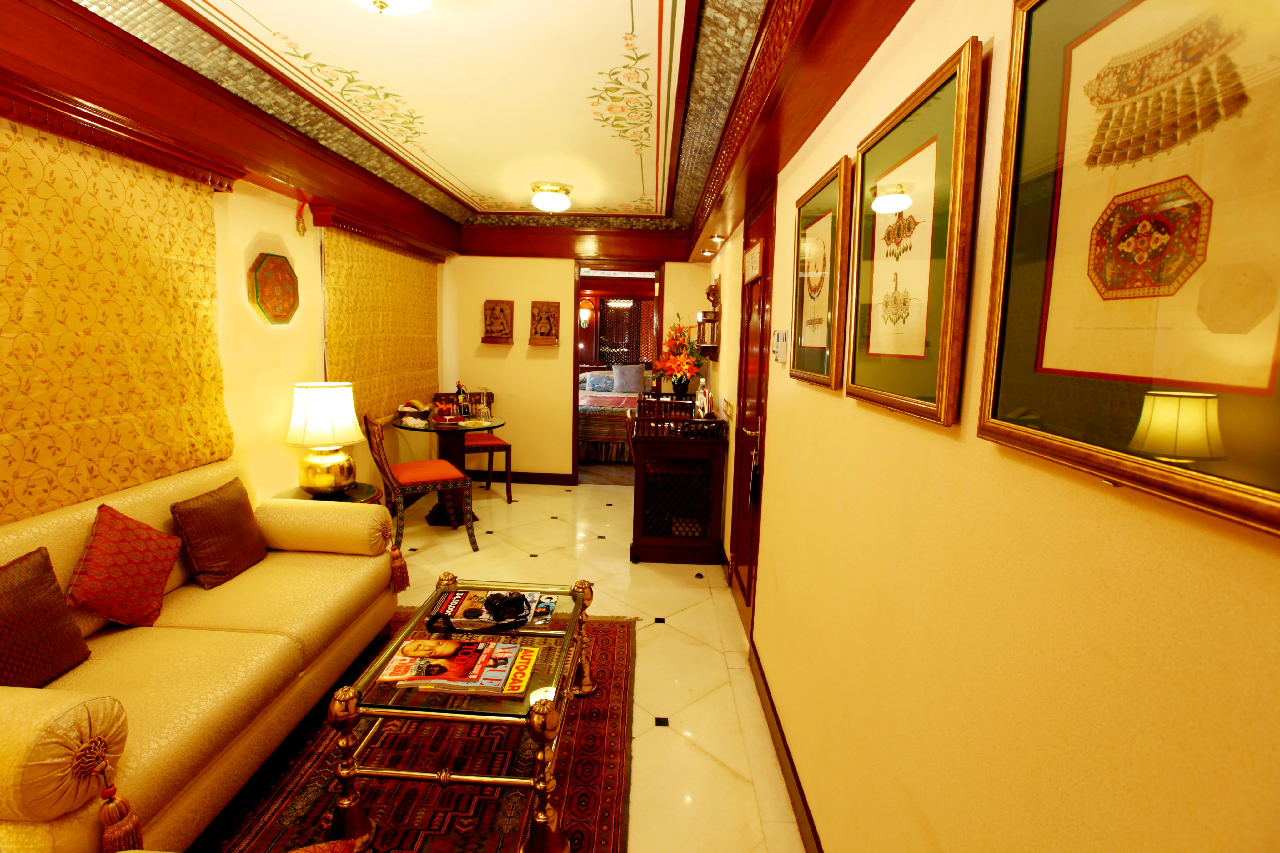 Experience the royal elegance of India from the iconic luxury trains of India
